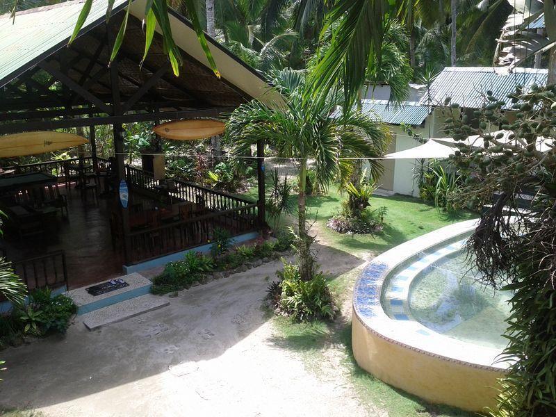 Point 303 Resort General Luna  Extérieur photo